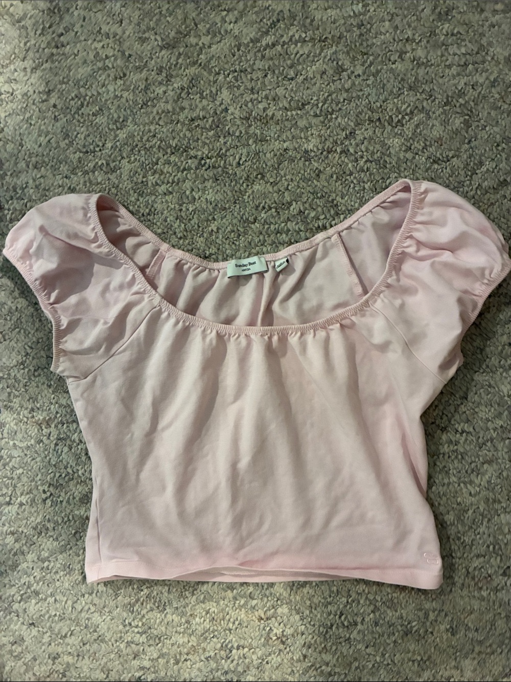 Aritzia Pale Pink Scoop-Neck Puff Sleeve Crop Top